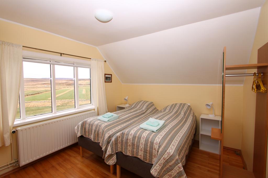 Guesthouse Steindórsstadir room 5