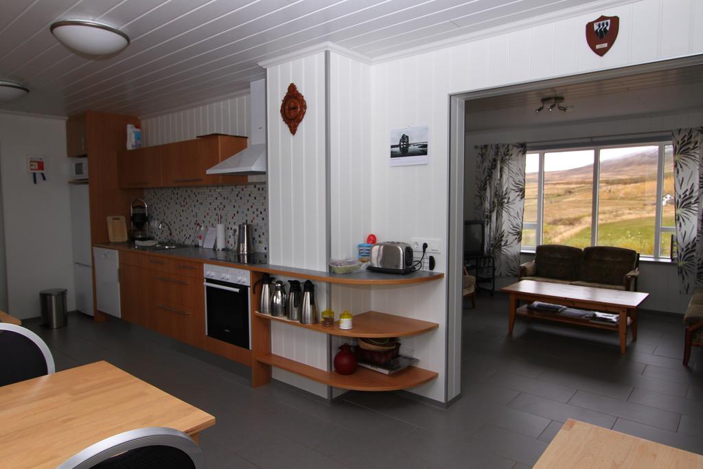 Guesthouse Steindórsstadir room 6